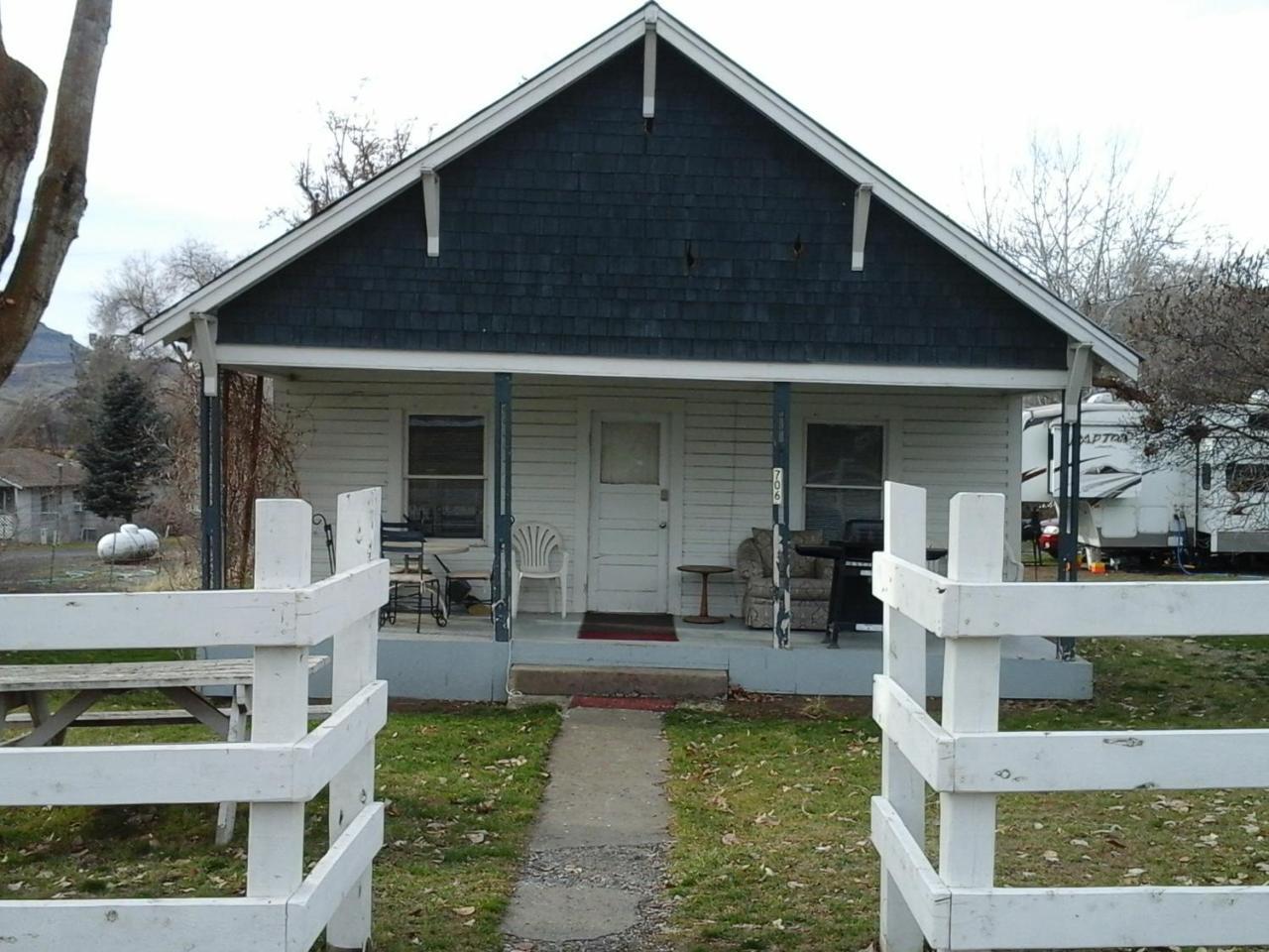 River Bend Motel Llc Spray Luaran gambar
